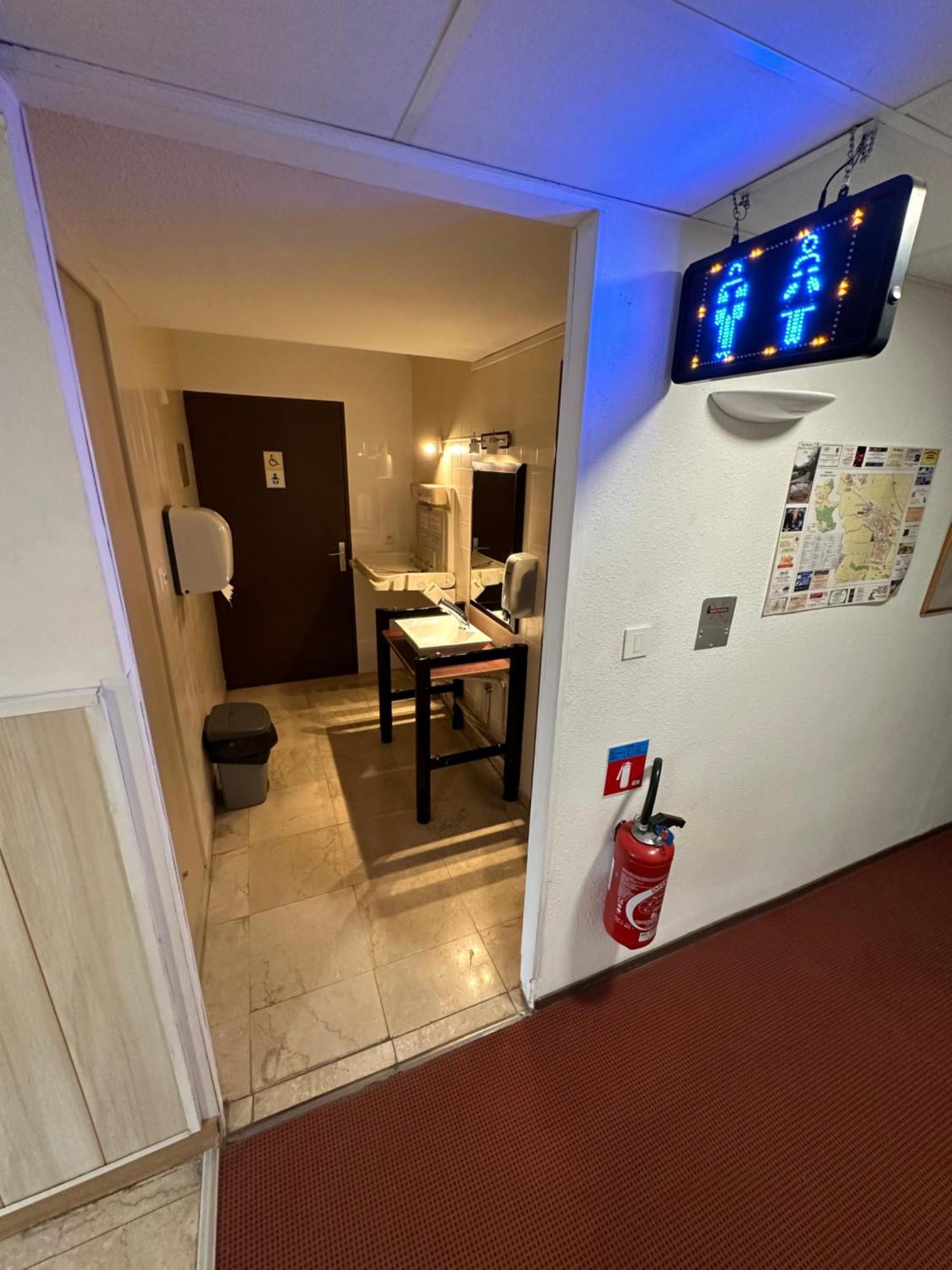 Havana Hotel Sens Zewnętrze zdjęcie